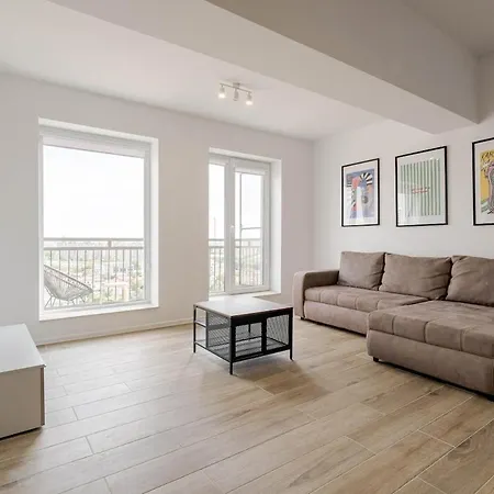 Downtown Skyline Penthouse W Parkview&jacuzzi * 布加勒斯特