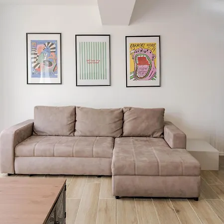 Downtown Skyline Penthouse W Parkview&jacuzzi *