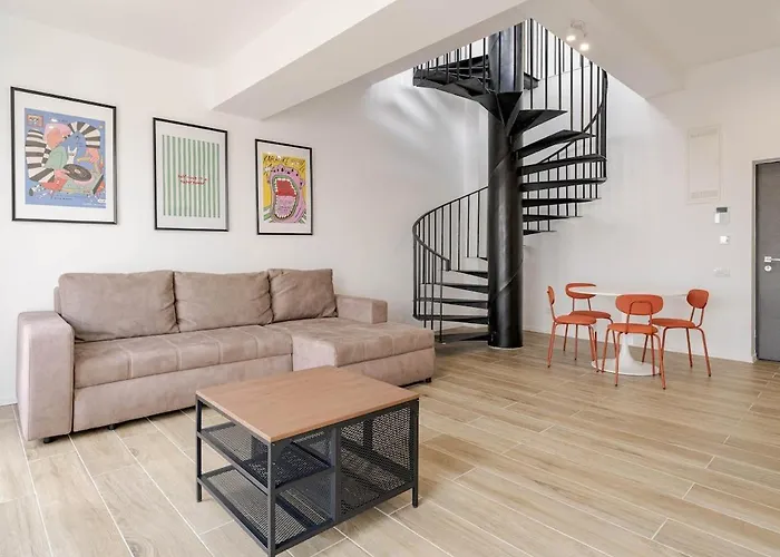 Lejlighed Downtown Skyline Penthouse W Parkview&jacuzzi Bukarest