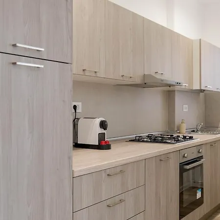 Downtown Skyline Penthouse W Parkview&jacuzzi