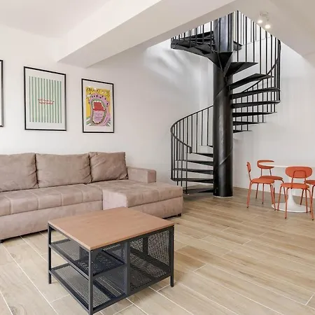 Appartement Downtown Skyline Penthouse W Parkview&jacuzzi Bucarest